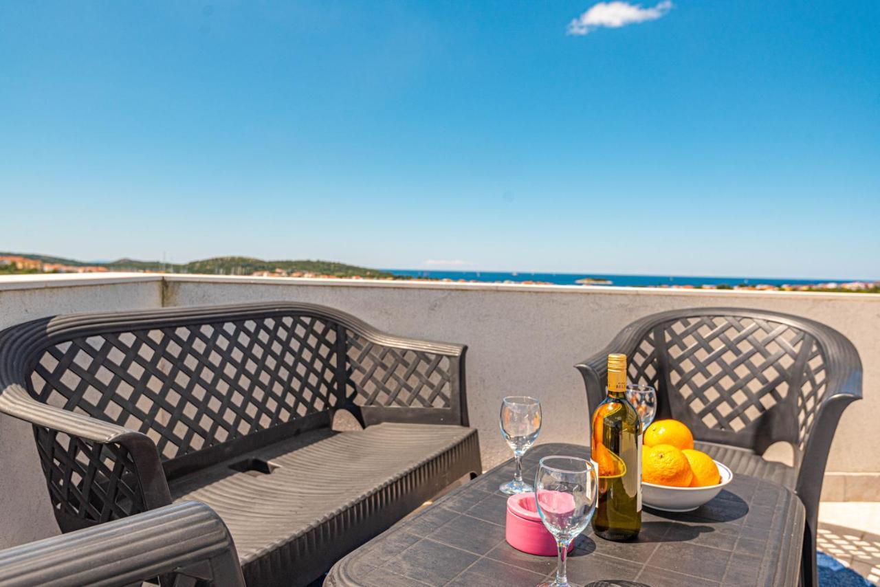 Xxl Vila Lavanda For 16 Person Rogoznica  Zewnętrze zdjęcie