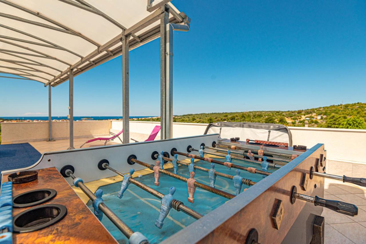Xxl Vila Lavanda For 16 Person Rogoznica  Zewnętrze zdjęcie