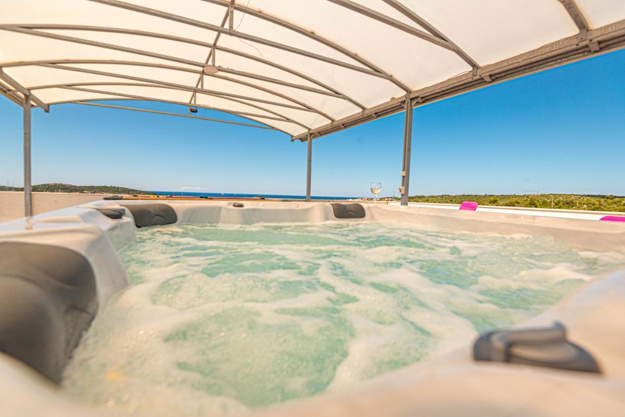 Xxl Vila Lavanda For 16 Person Rogoznica  Zewnętrze zdjęcie