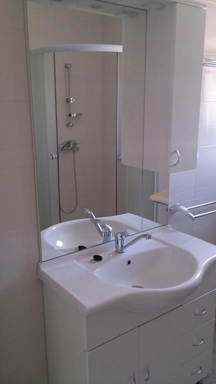Xxl Vila Lavanda For 16 Person Rogoznica  Pokój zdjęcie