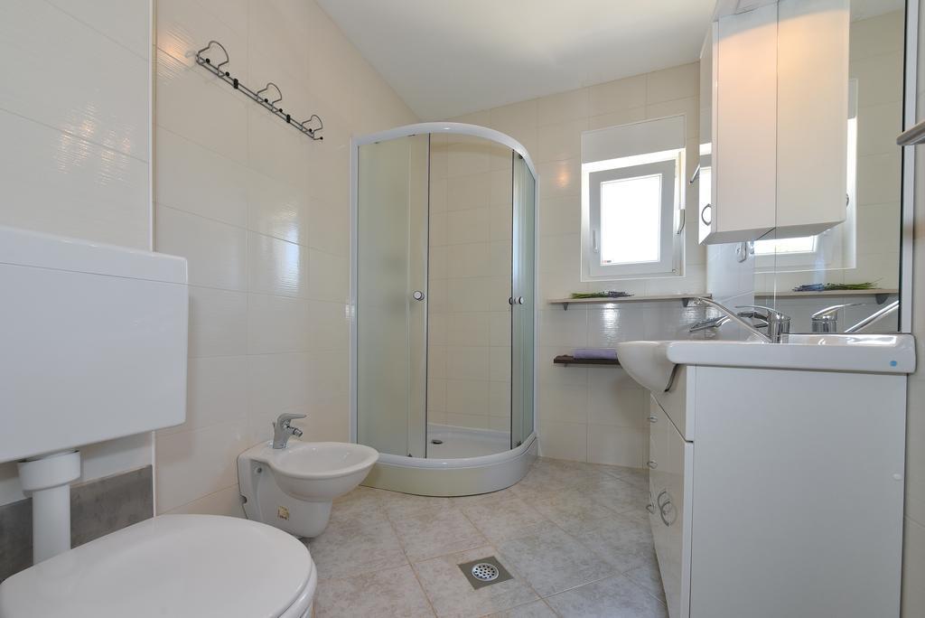 Xxl Vila Lavanda For 16 Person Rogoznica  Zewnętrze zdjęcie
